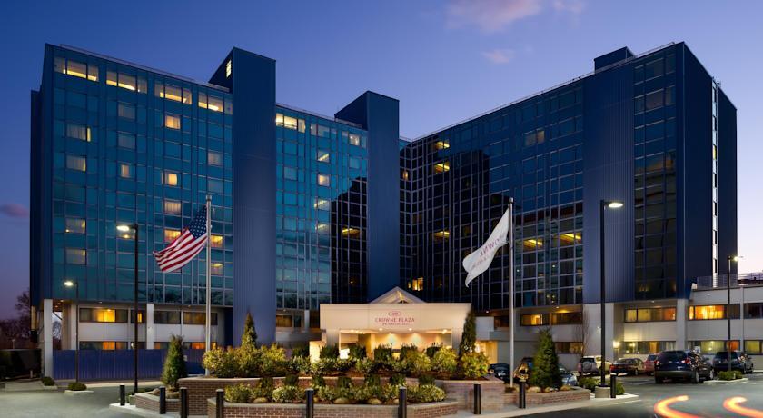 Crowne Plaza JFK Airport