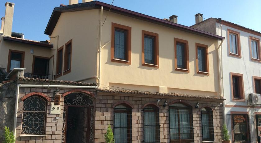Отель Ayvalik Konak Pansiyon