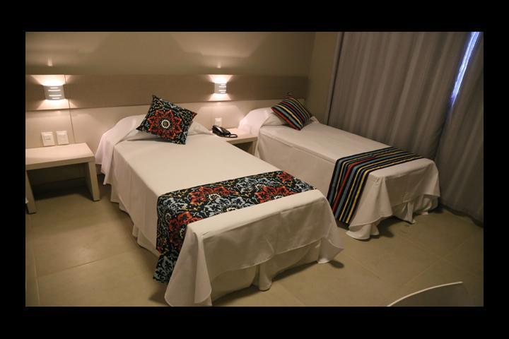 Отель Fenix Hotel Araxá