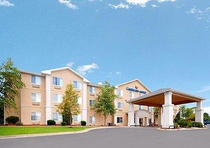 Отель Comfort Inn & Suites Pittsburg