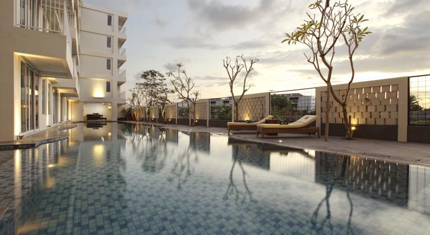 Paragon Suites and Resort