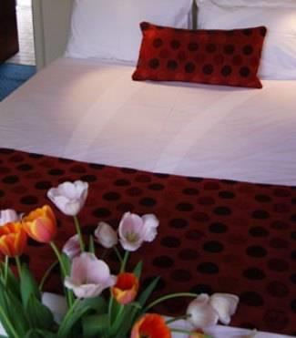 Parade Inn Parkville