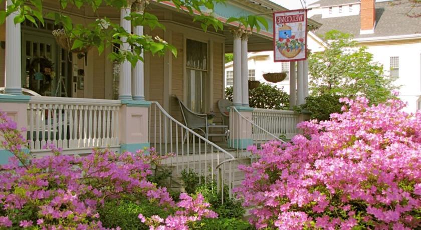Мини-отель Walnut Street Inn