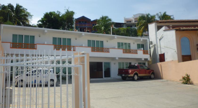 Отель Hotel Serymar