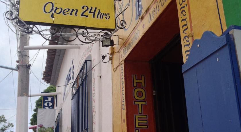Отель Hotel La Estancia Ajijic