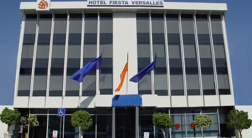 Отель Fiesta Versalles