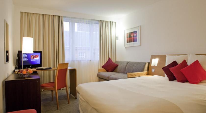 Отель Novotel Survilliers Saint Witz