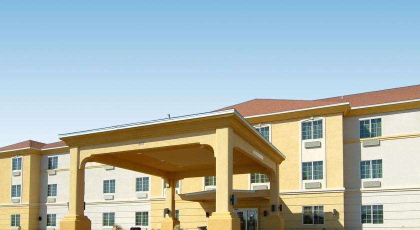 Отель Comfort Inn and Suites Odessa