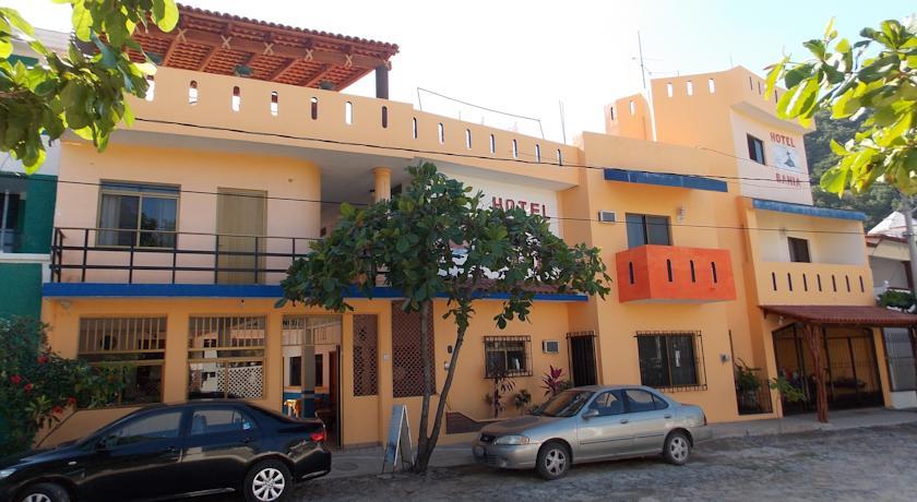 Отель Hotel Bahia