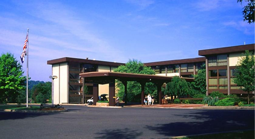 Отель Pipestem Resort State Park