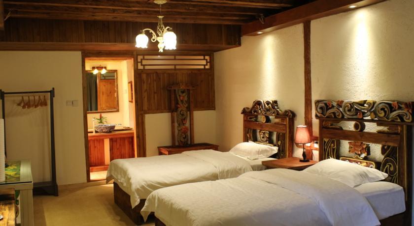 Хостел Shangri-La E-outfitting Hostel