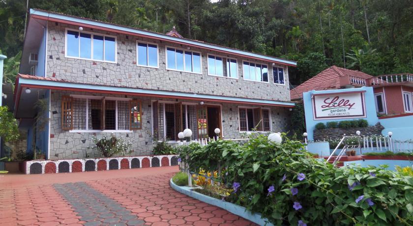 Отель Lilly Gardens