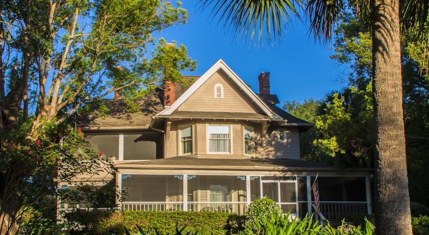 Thurston House