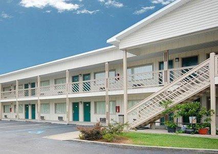 Отель Econo Lodge Saint George
