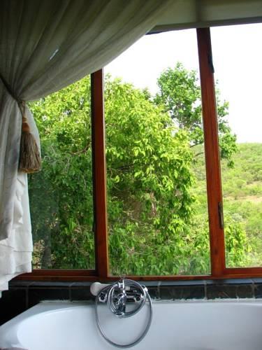 Апартаменты Mafuta Lodge