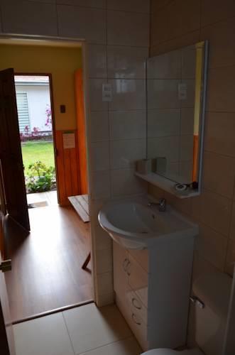 Отель Inaki Uhi Hotel