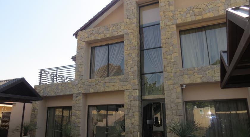 Silverton Travel Lodge