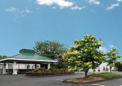 Отель Clarion Hotel & Conference Center Northampton