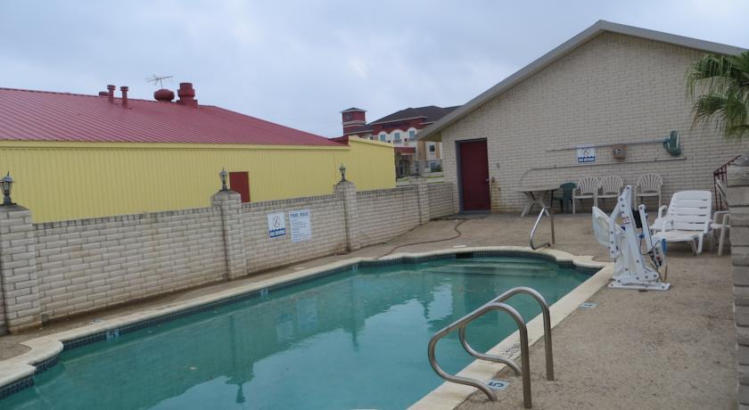 Отель Pleasanton Executive Inn