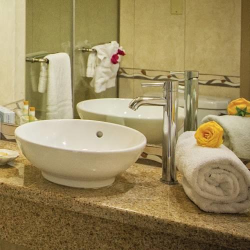Отель Breezes Resort & Spa, Bahamas