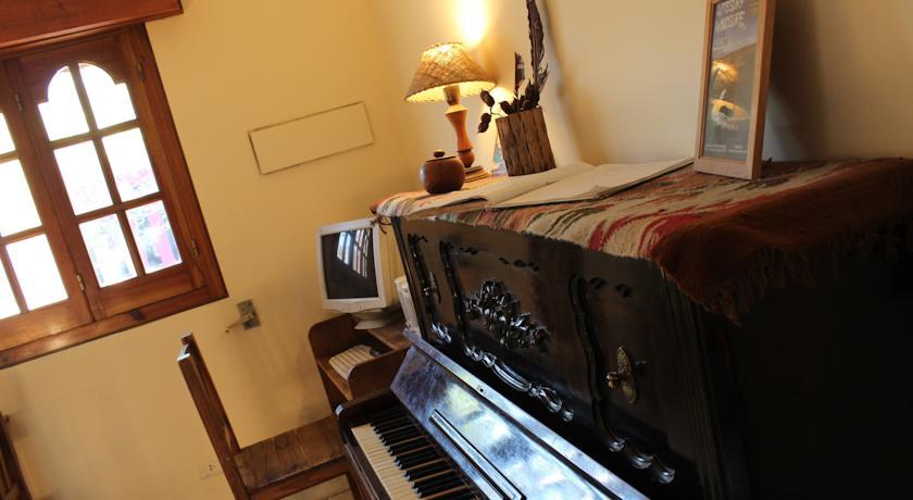 Отель Zonda Hostel