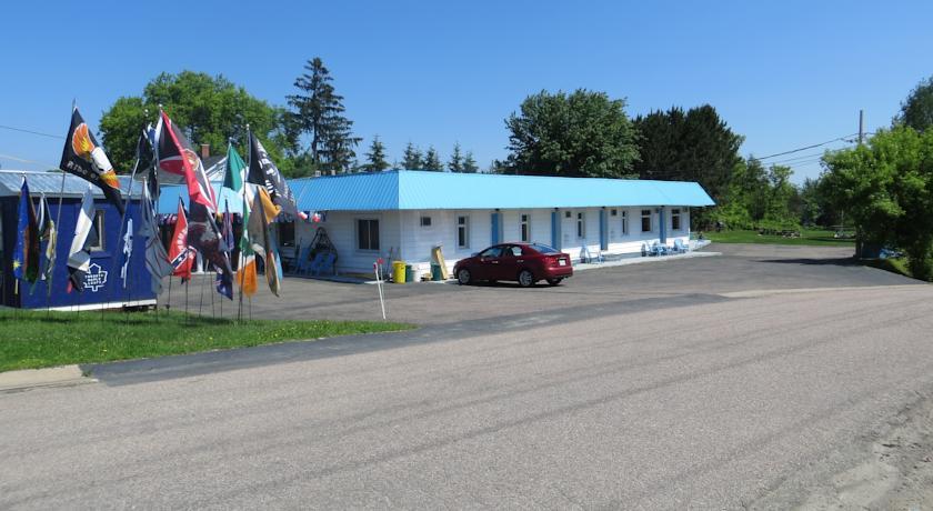 Отель Sleepy Haven Motel