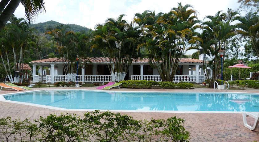Отель Hotel Campestre la Herradura