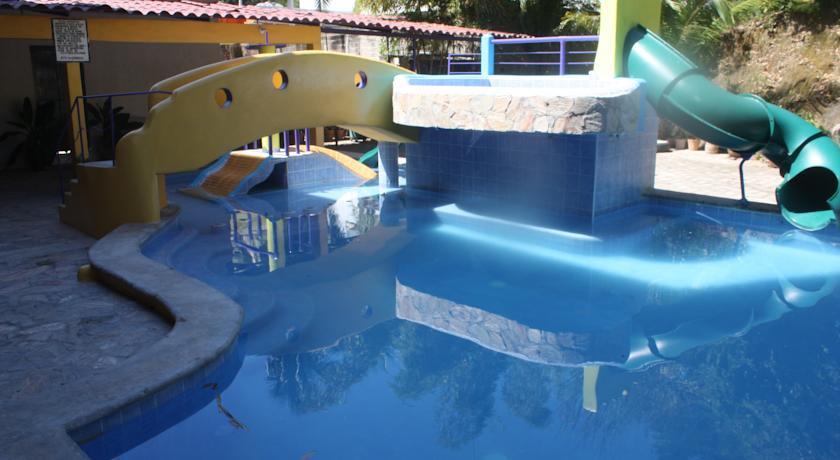 Отель Hotel Arenas del Pacifico