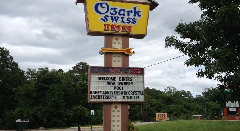 Отель Ozark Swiss Inn