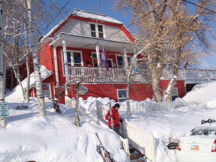 Мини-отель Old Town Guest House