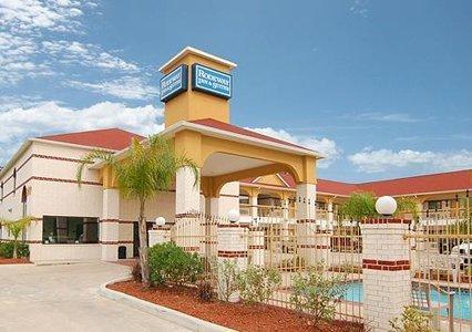 Отель Rodeway Inn & Suites Humble