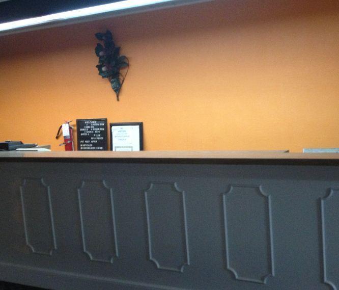 Отель Palmetto Inn and Suites