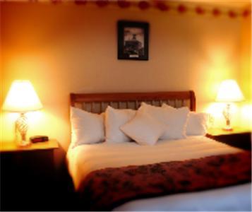 Отель Regency Fairbanks Hotel