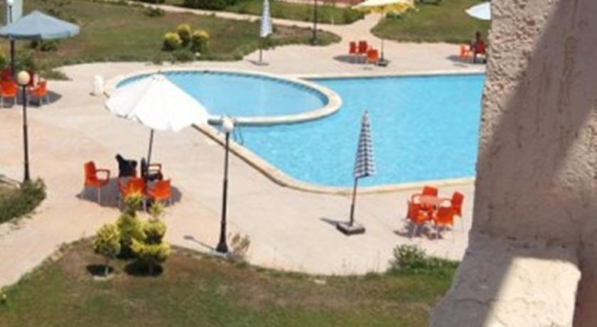 Two-Bedroom Apartment at Marseilia Beach 1 - Unit 573