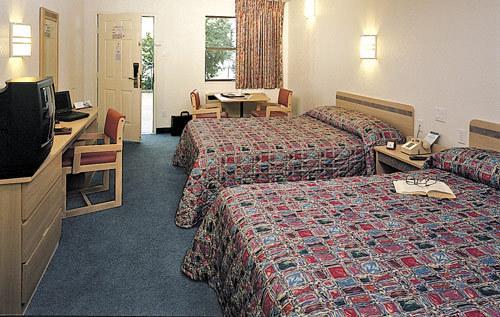 Отель Motel 6 Dayton - Englewood