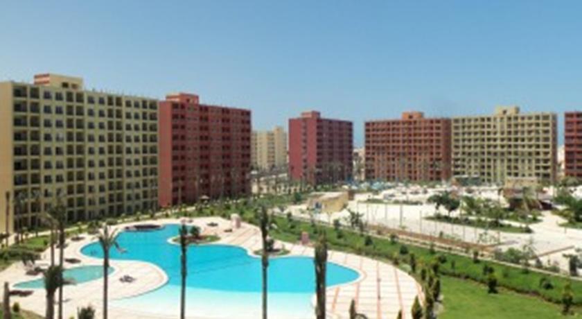 Three-Bedroom Apartment at Golf Porto Marina - Unit 560