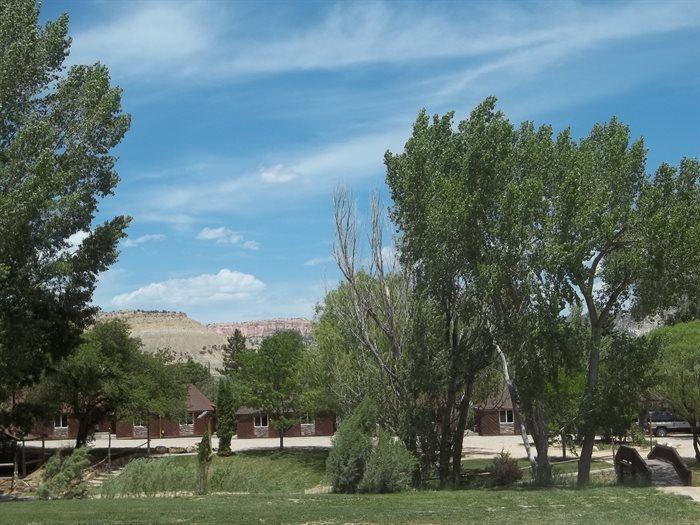 Отель Bryce Pioneer Village