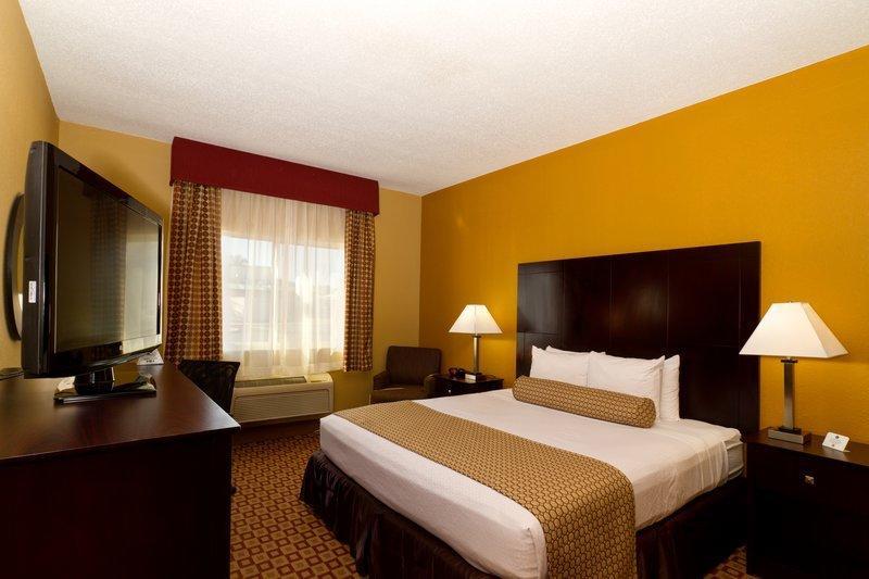 Отель Best Western Plus Plant City Hotel