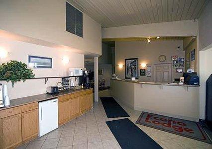 Отель Econo Lodge Thunder Bay