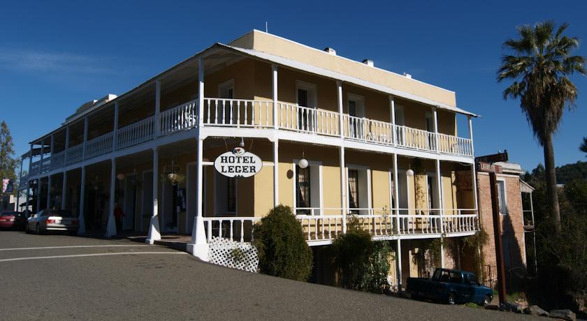 Отель The Historic Hotel Leger