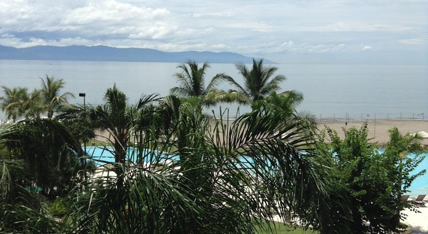 Bay View Grand 303-E