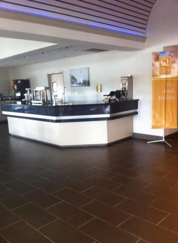 Отель Quality Inn & Suites Mobile