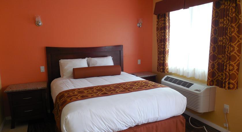 Отель Coast Inn
