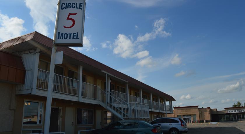 Отель Circle 5 Motel