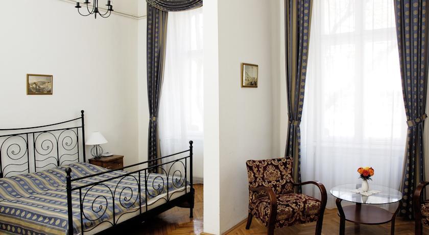 Inn Side Hotel Kalvin House