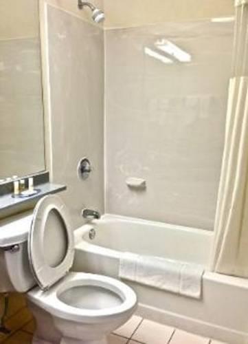 Отель Days Inn Florence