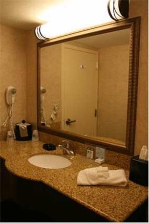 Отель Hampton Inn Rock Hill