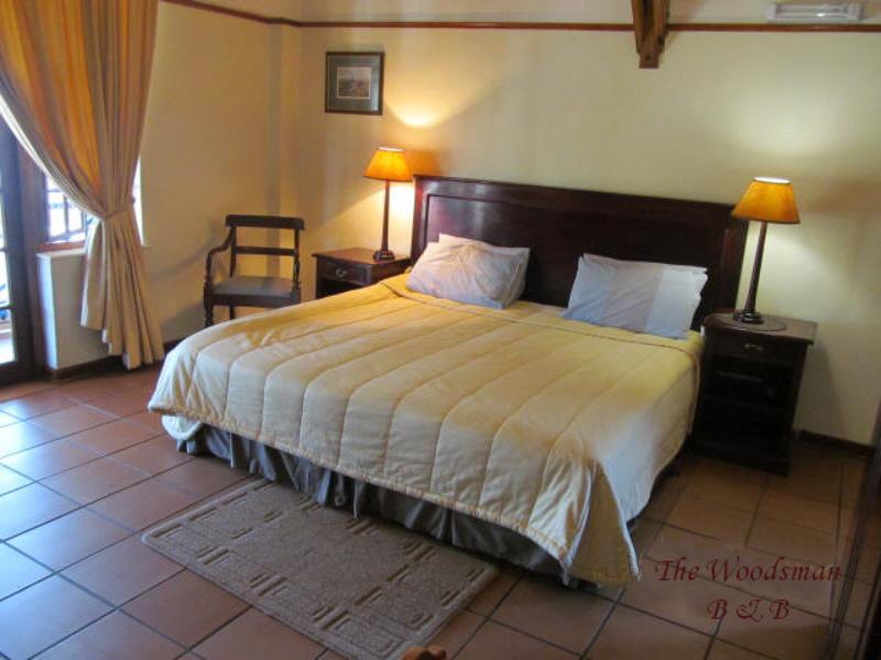 Мини-отель The Woodsman Bed and Breakfast