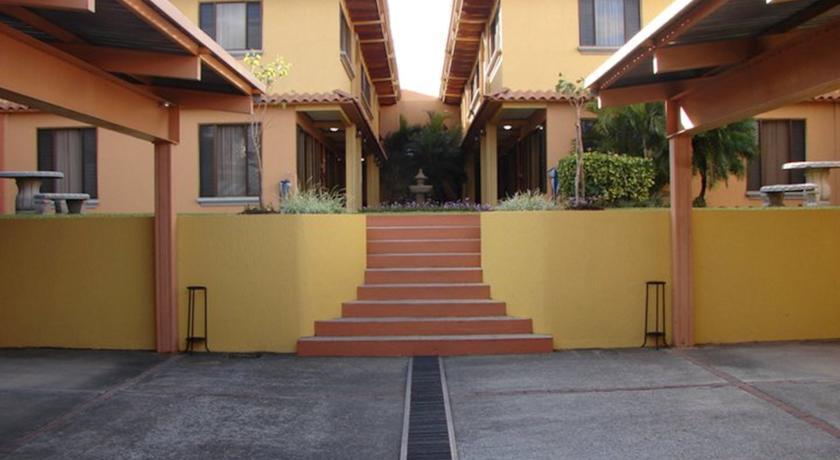 Residencias Villas Torres del Campo