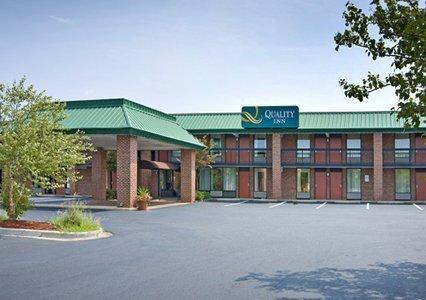 Отель Quality Inn Hartsville